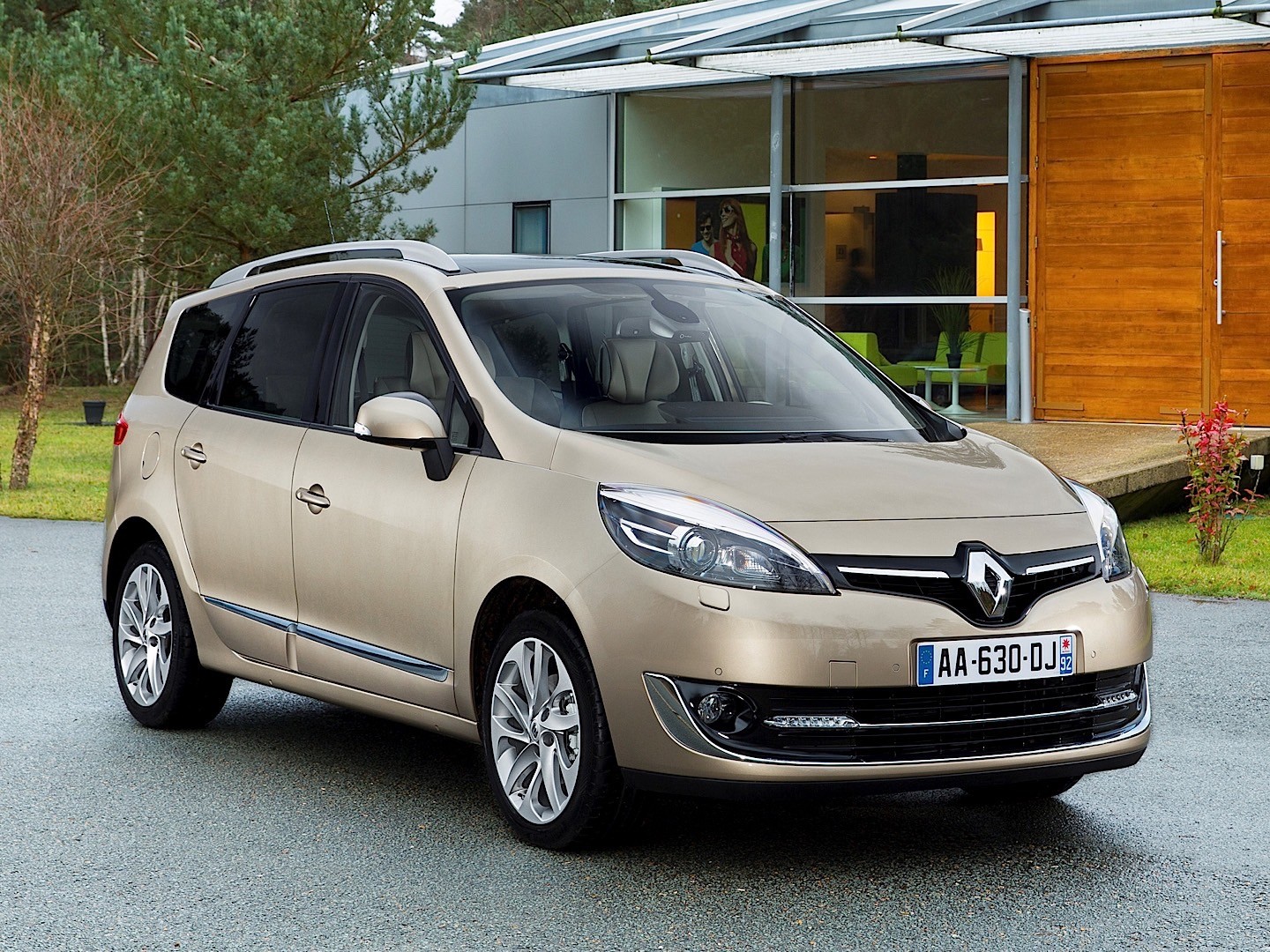 Renault Grand Scenic photo 3