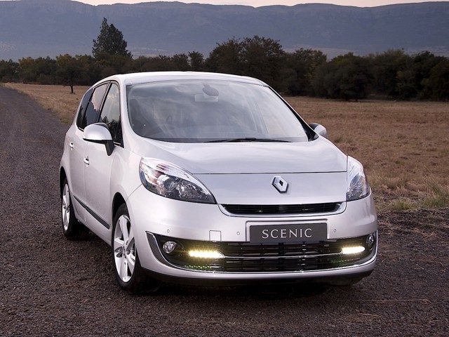 Renault Grand Scenic photo 12