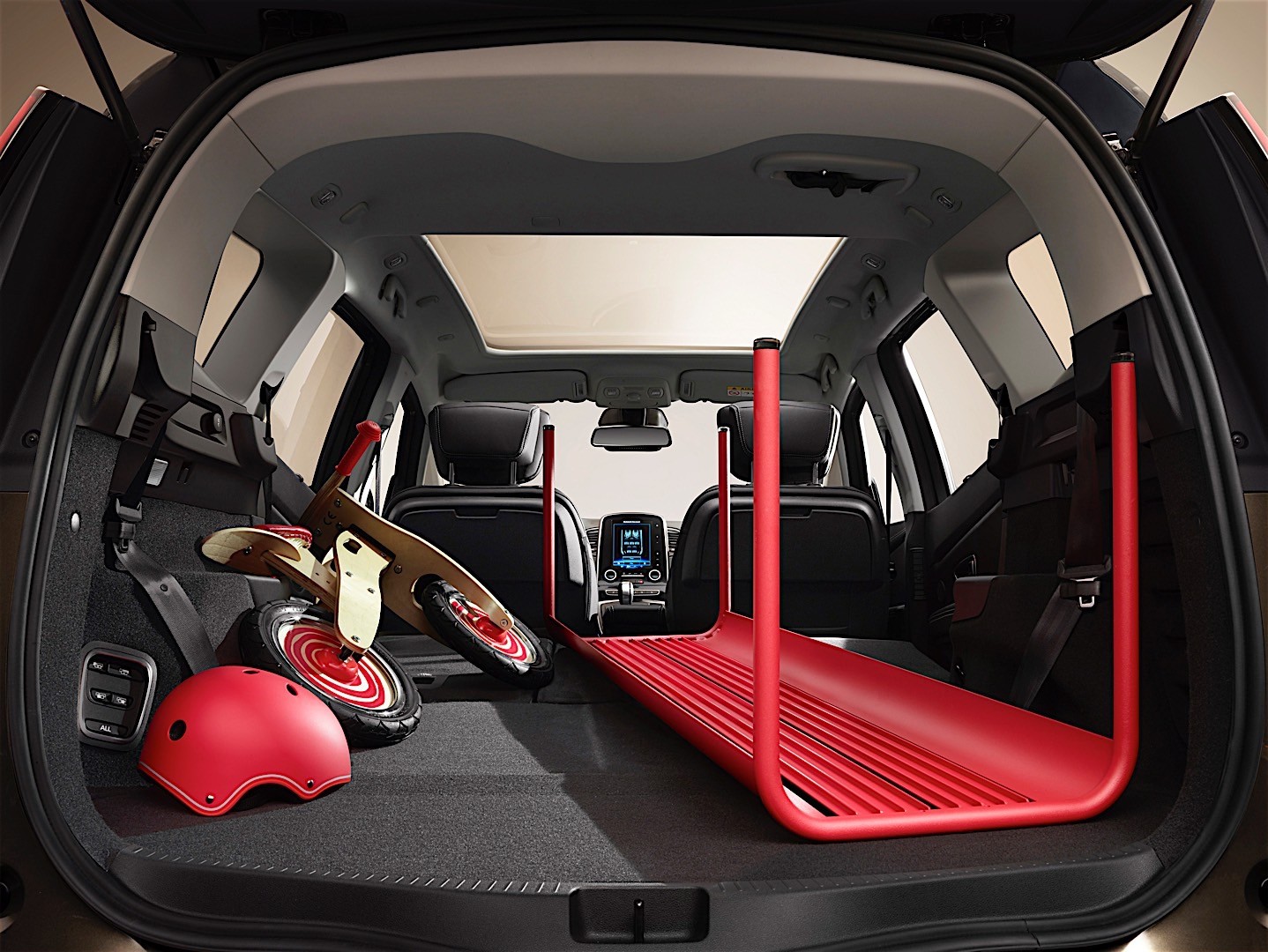 Renault Grand Scenic photo 31