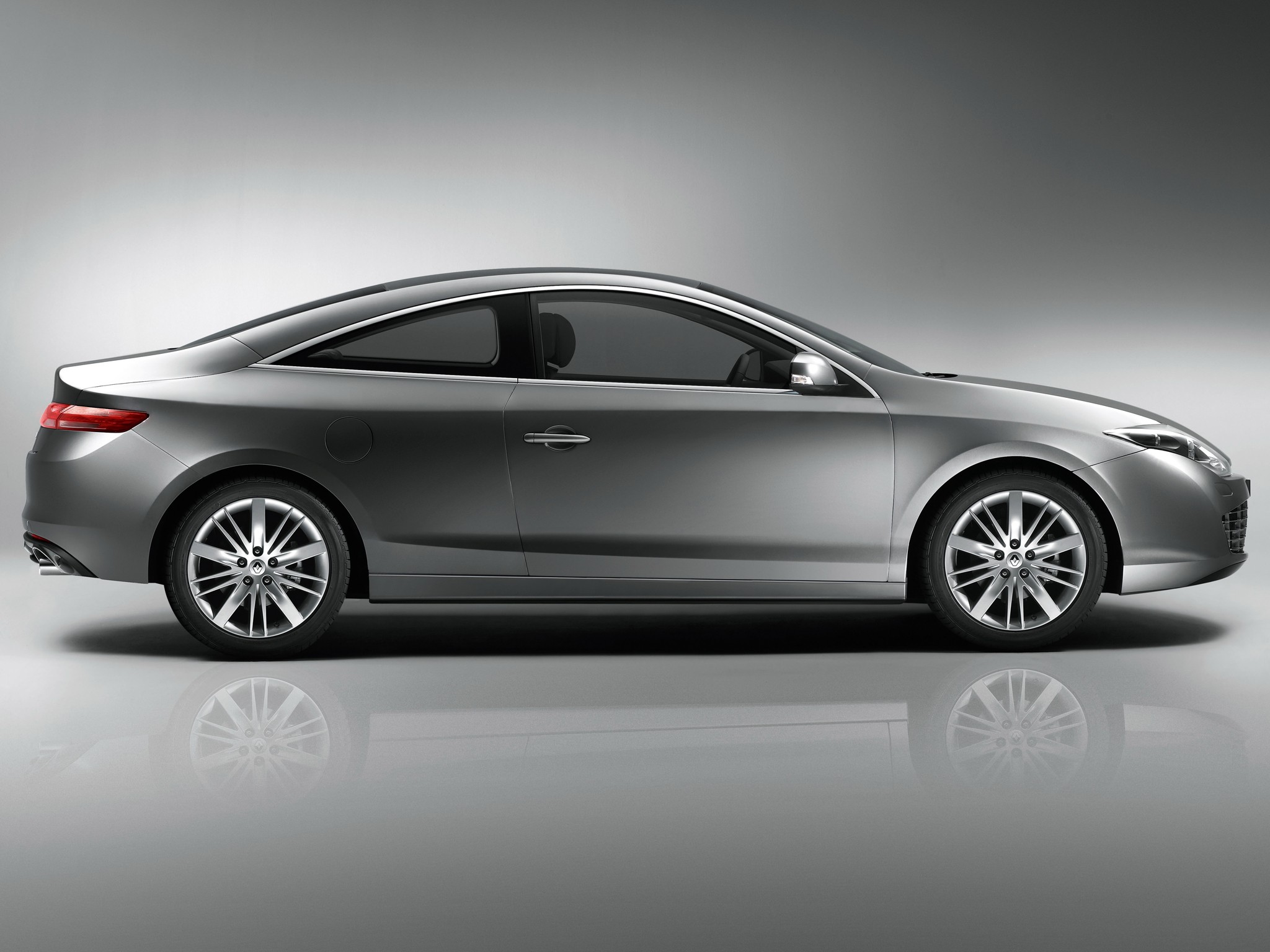 Renault Laguna Coupe photo 84