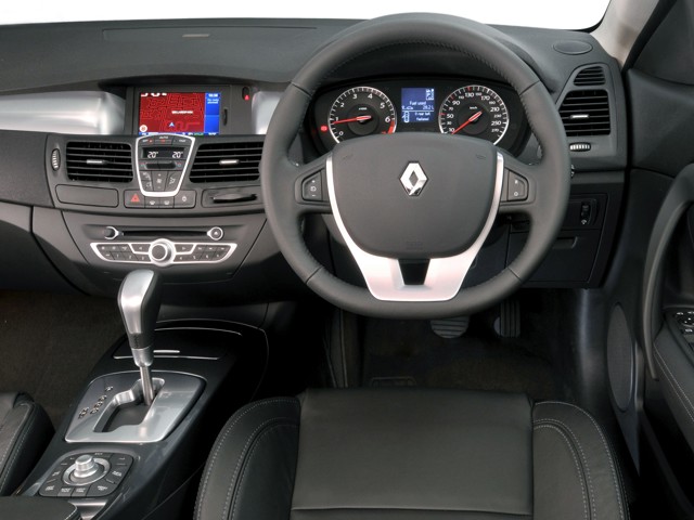 Renault Laguna Coupe foto 97