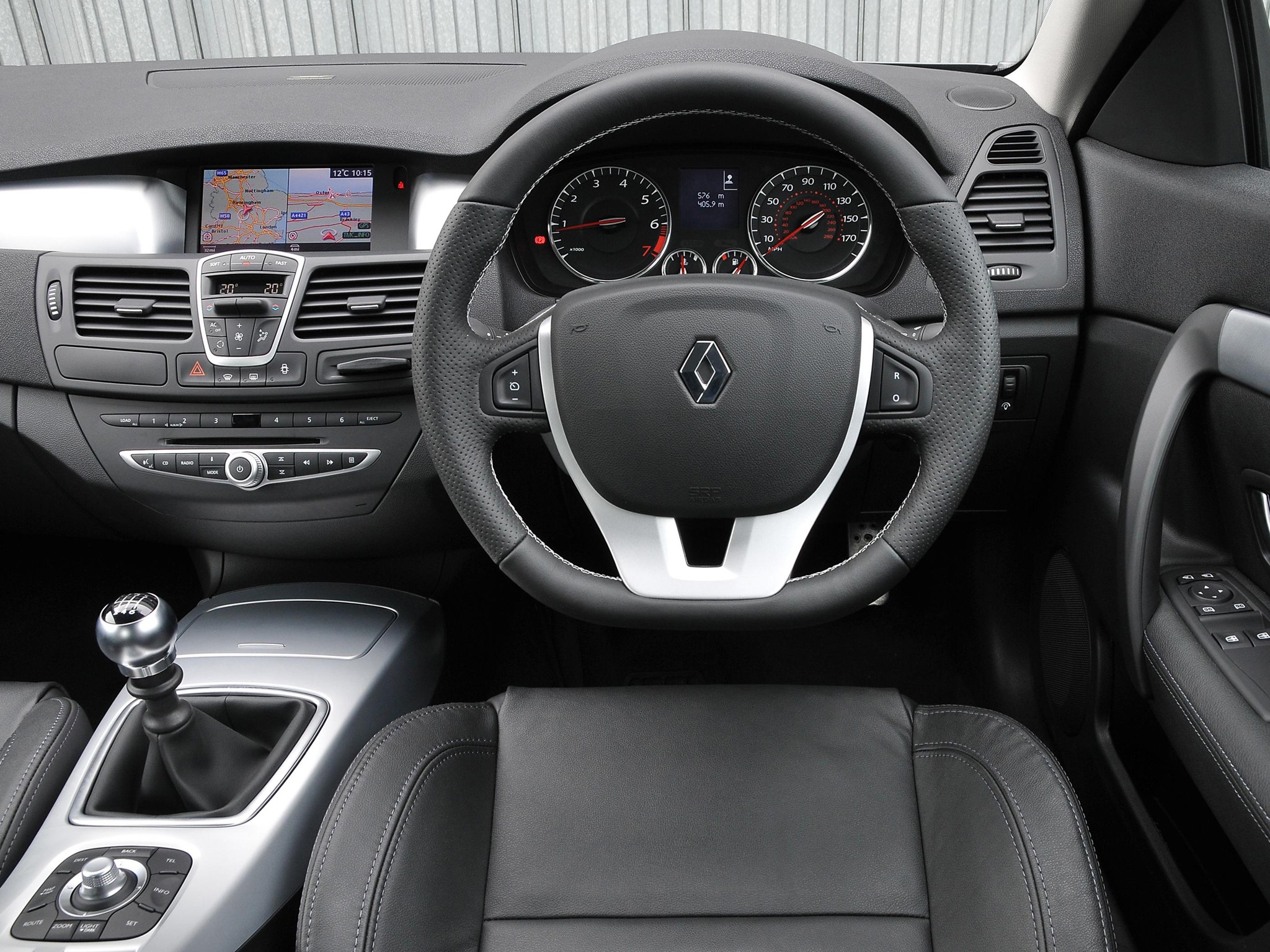 Renault Laguna Coupe photo 102