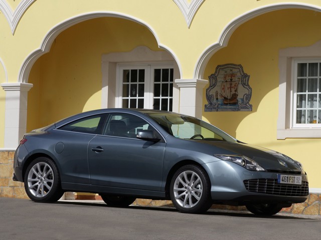 Renault Laguna Coupe foto 76