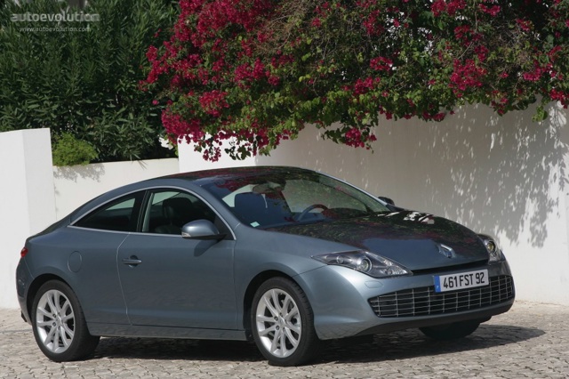 Renault Laguna Coupe foto 17
