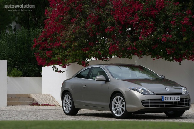 Renault Laguna Coupe foto 18