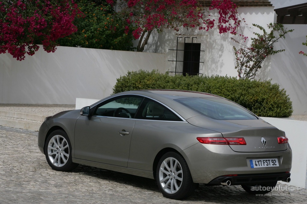 Renault Laguna Coupe photo 19