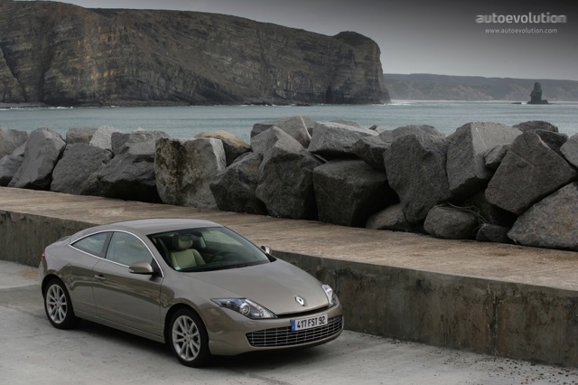 Renault Laguna Coupe foto 22