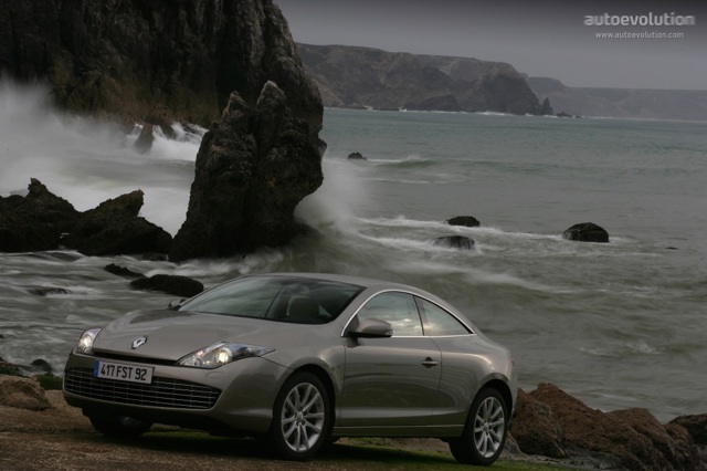 Renault Laguna Coupe foto 24