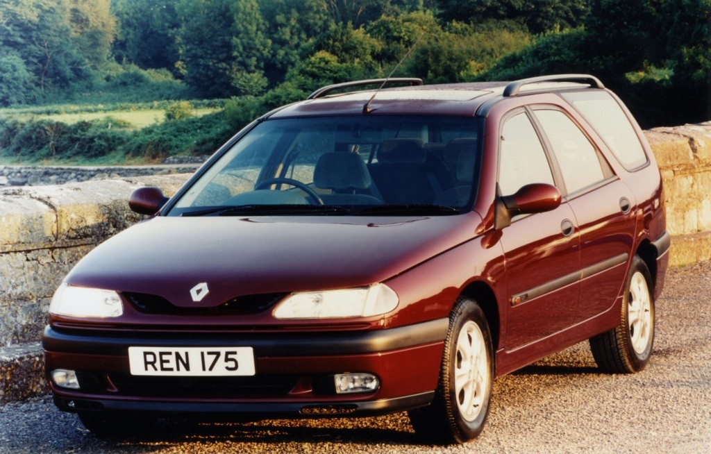 Renault Laguna Estate photo 4