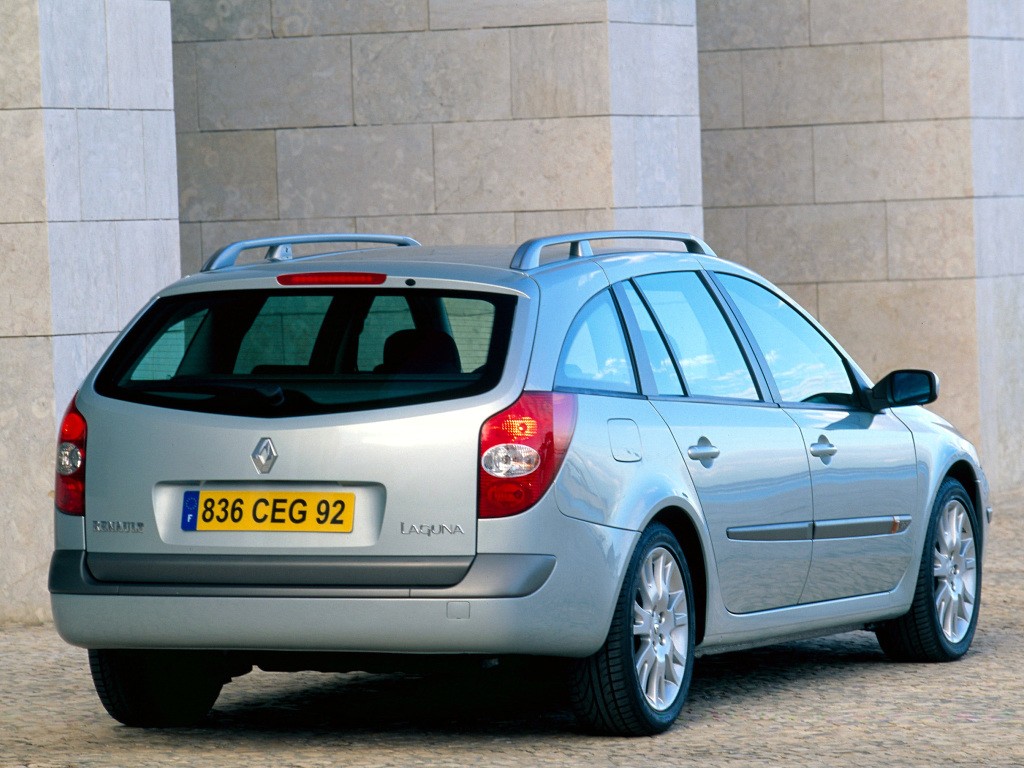 Renault Laguna Estate photo 25