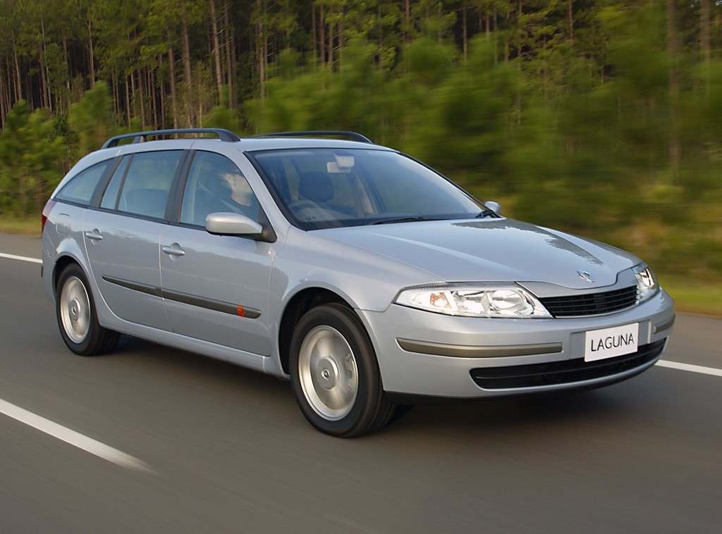 Renault Laguna Estate photo 29