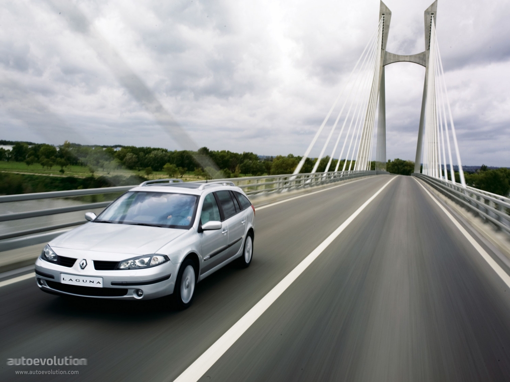 Renault Laguna Estate photo 4