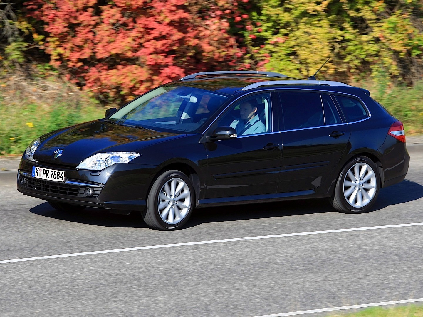 Renault Laguna Estate photo 21