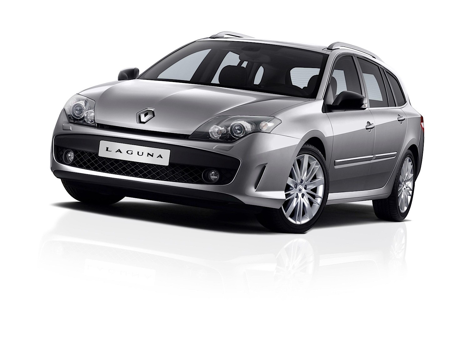 Renault Laguna Estate photo 26