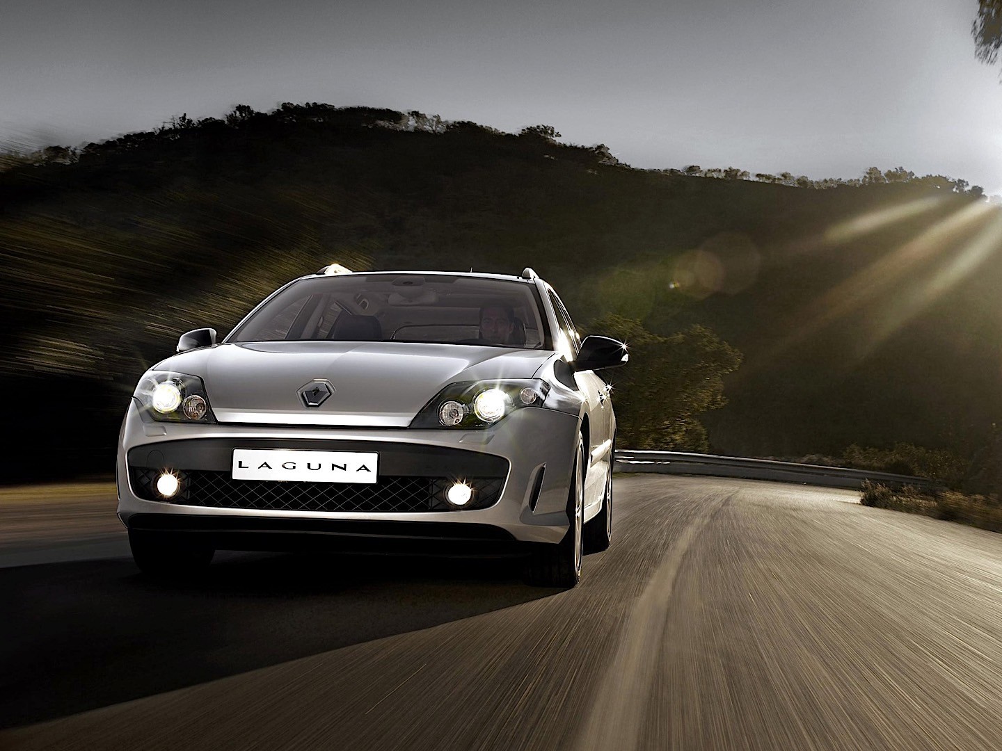 RENAULT Laguna Estate