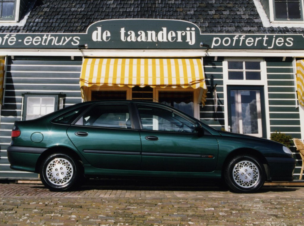 Renault Laguna photo 7