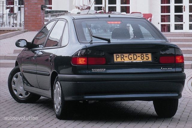 Renault Laguna foto 2