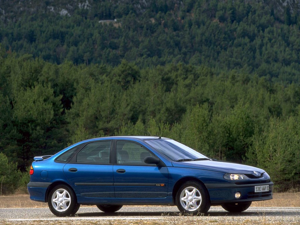 Renault Laguna photo 8