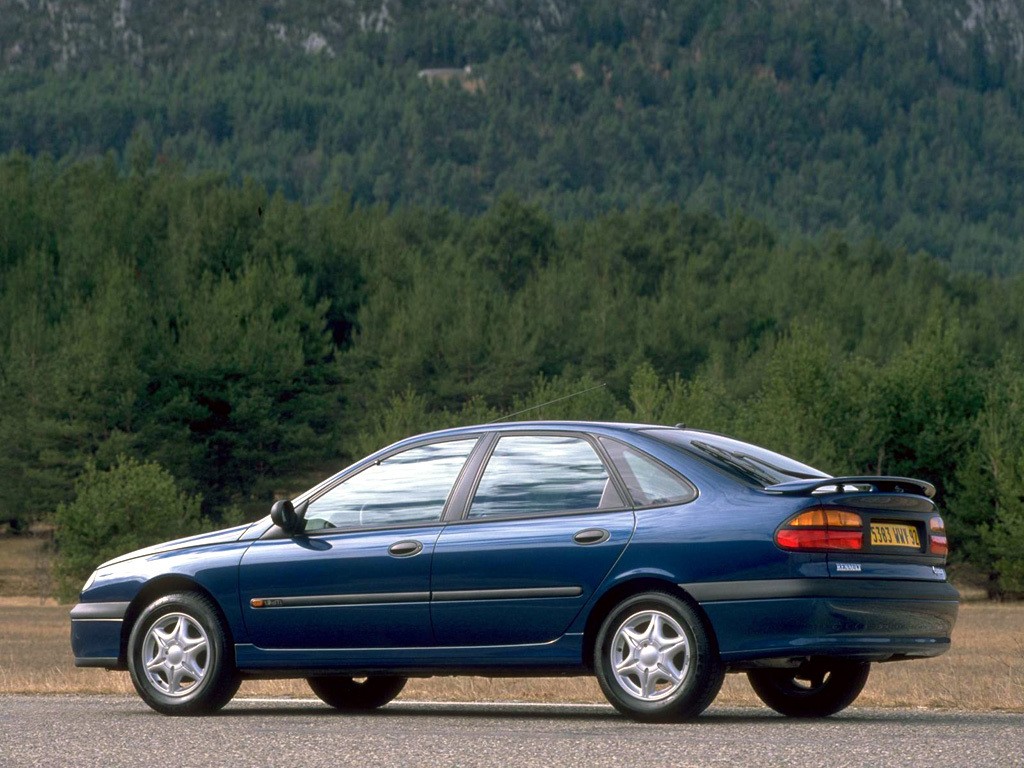 Renault Laguna photo 9
