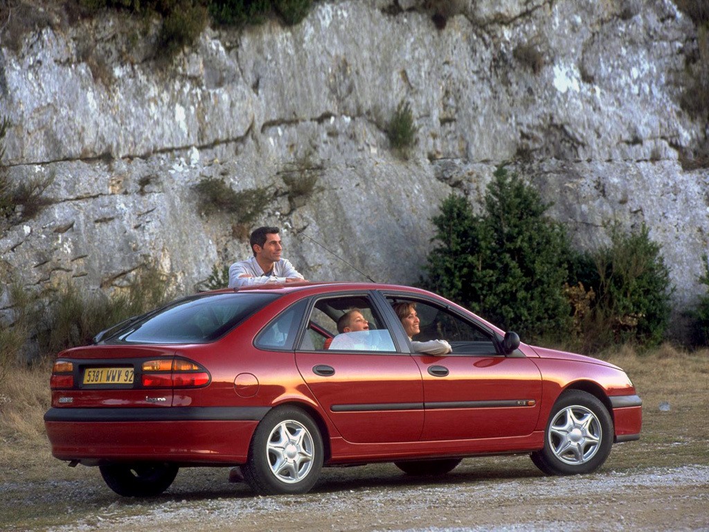 Renault Laguna photo 13