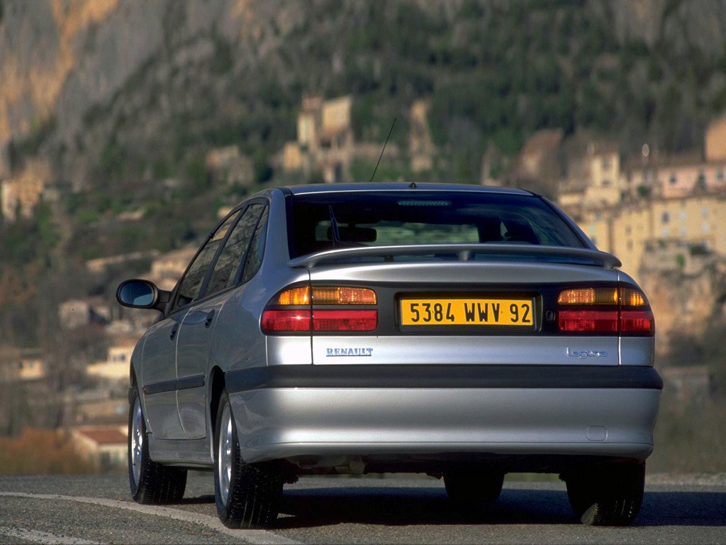Renault Laguna photo 6