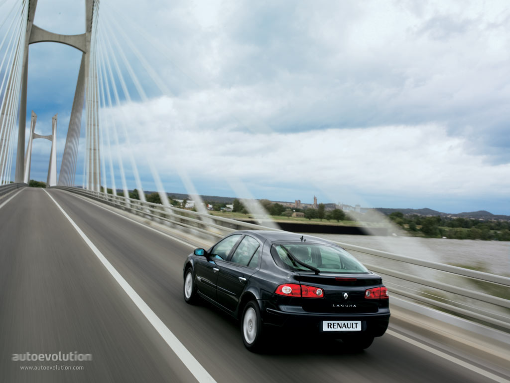 Renault Laguna photo 11