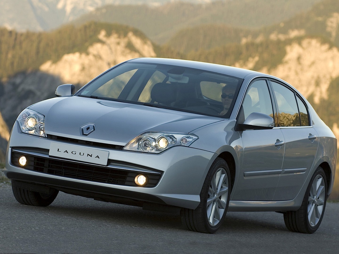 Renault Laguna photo 22