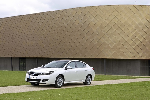 Renault Latitude foto 9