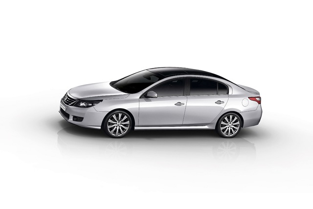 Renault Latitude foto 15