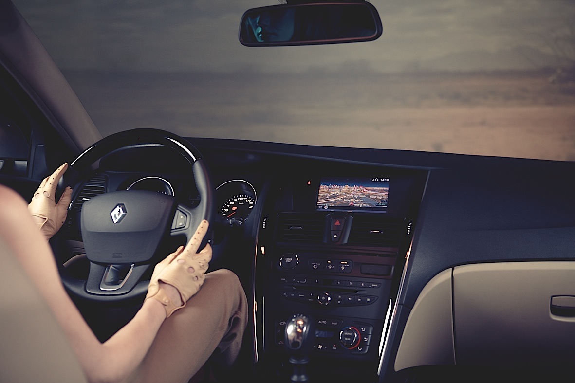 Renault Latitude photo 66