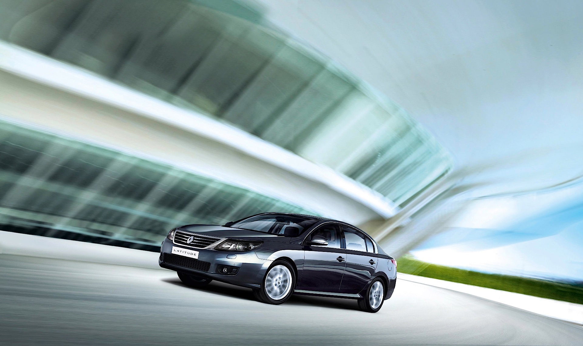 Renault Latitude photo 22