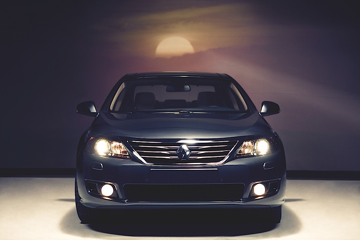 Renault Latitude photo 42