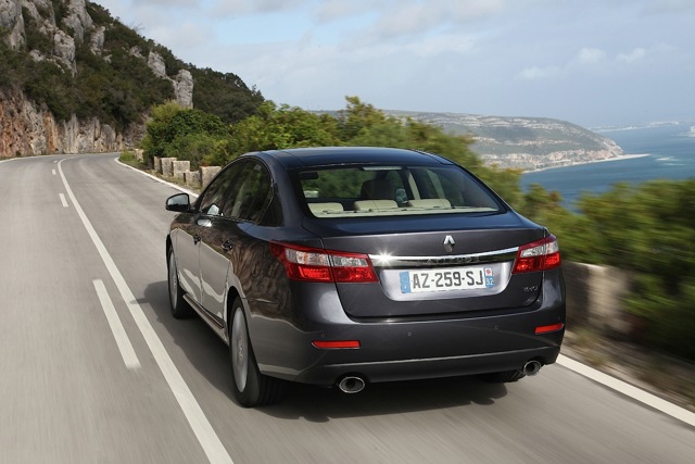 Renault Latitude foto 46