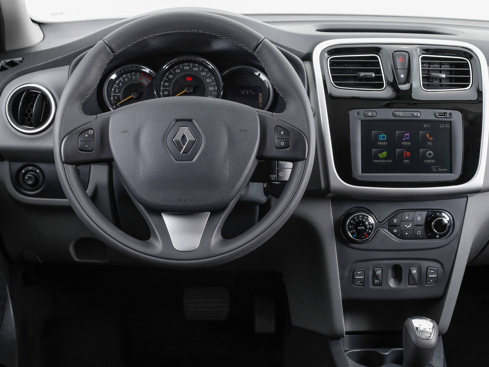 Renault Logan photo 39