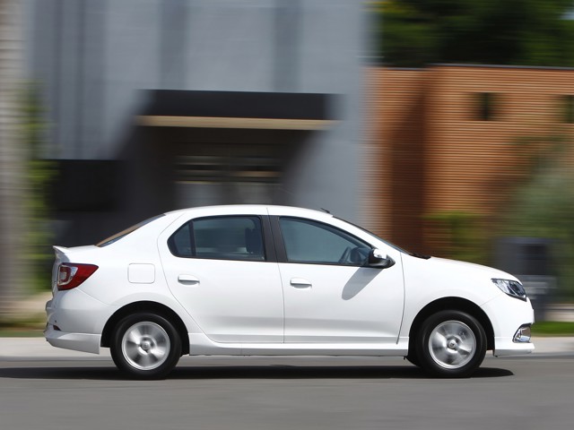 Renault Logan photo 17