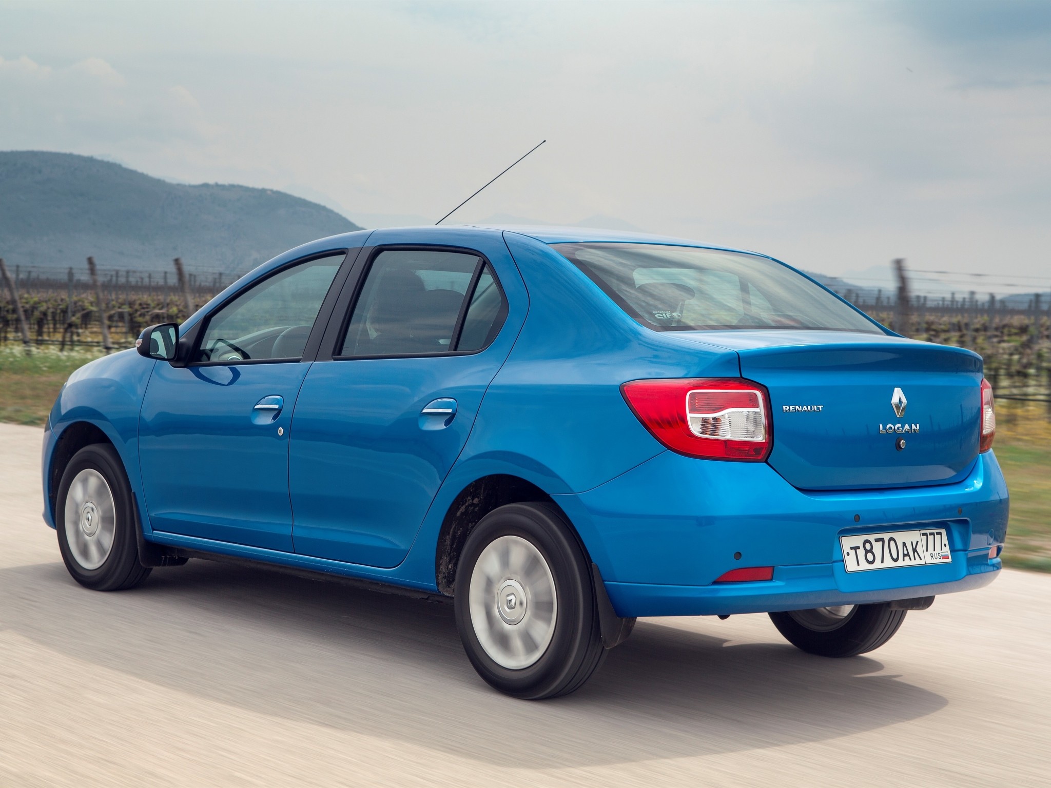 Renault Logan photo 30