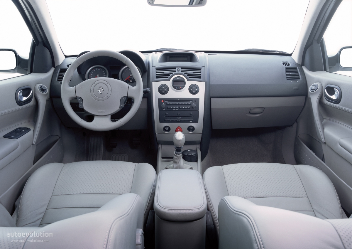 Renault Megane 5 Doors photo 38