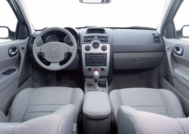 Renault Megane 5 Doors photo 38