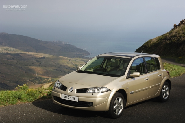 Renault Megane 5 Doors photo 3