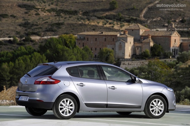 Renault Megane 5 Doors photo 17