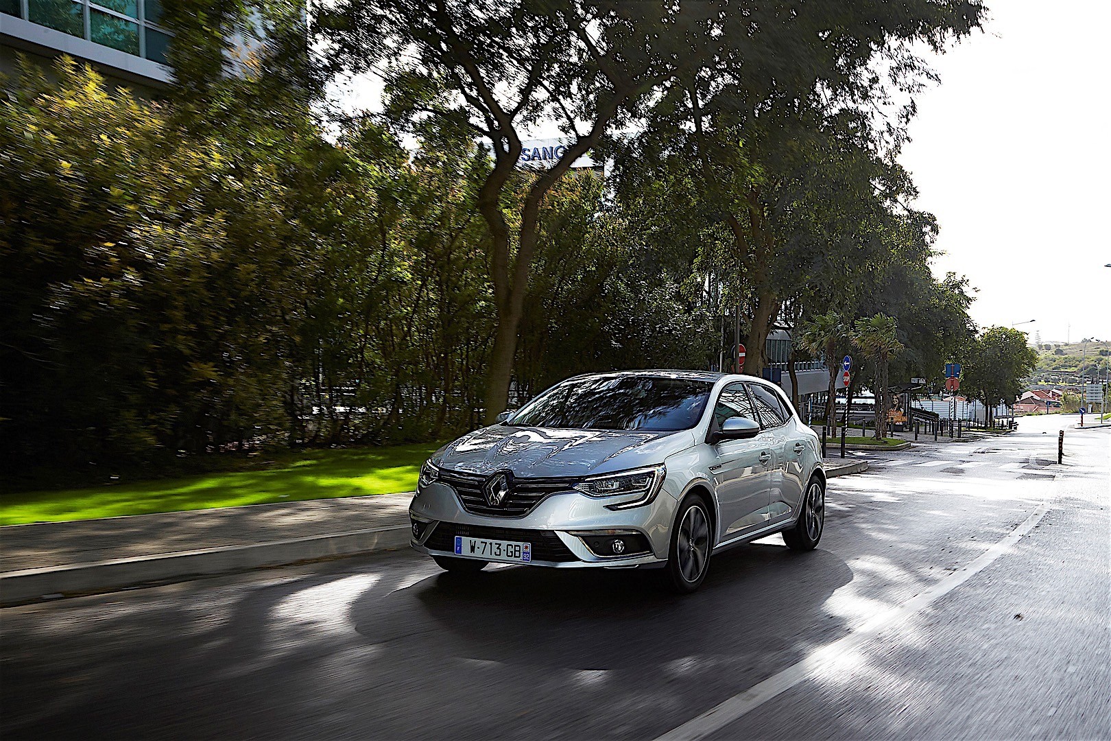 Renault Megane 5 Doors photo 15