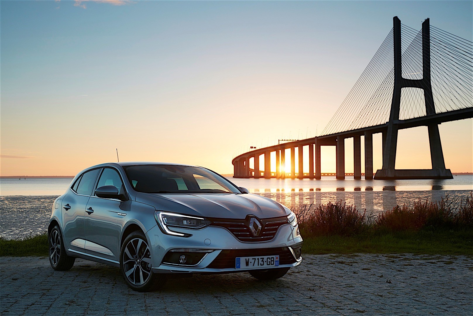 Renault Megane 5 Doors photo 28