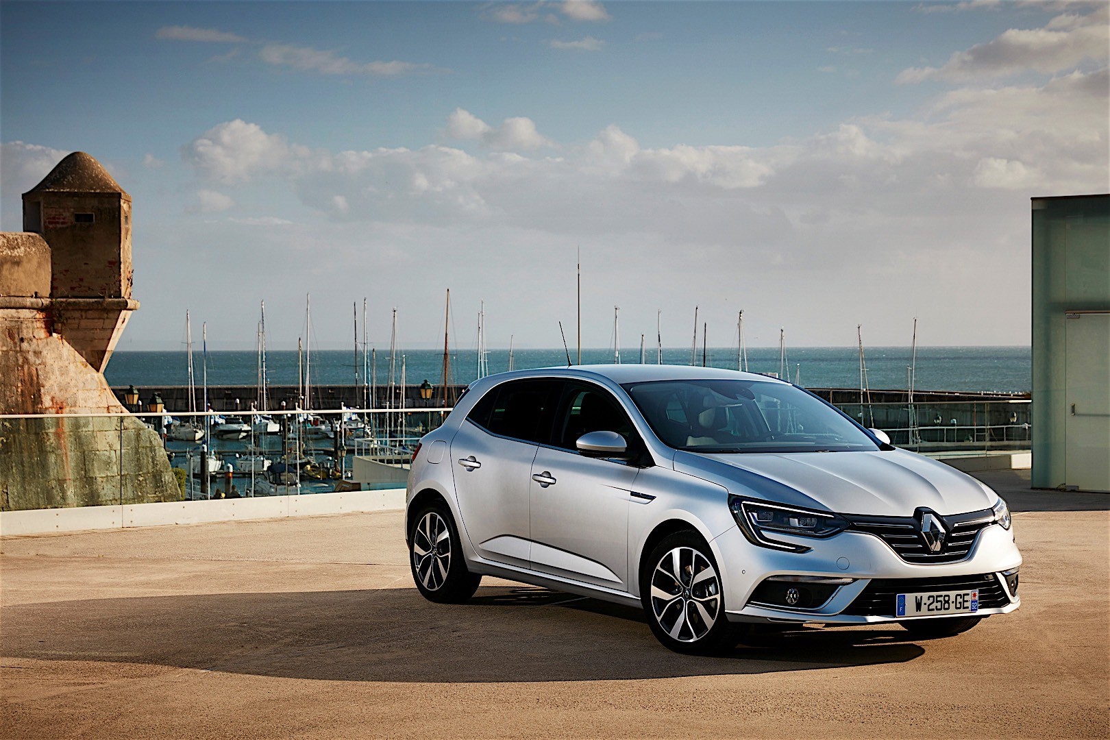 Renault Megane 5 Doors photo 32