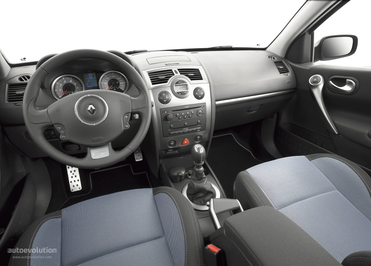 Renault Megane 5 Doors photo 5