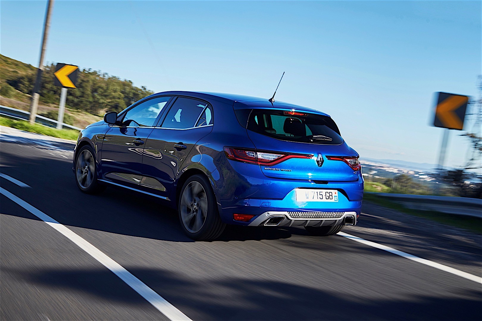 Renault Megane 5 Doors photo 2