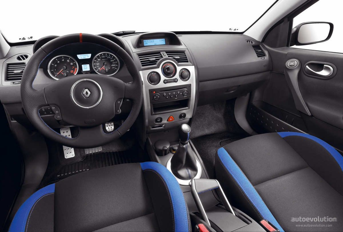 Renault Megane 5 Doors photo 5