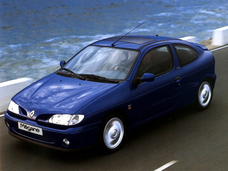 Renault Megane Coupe photo 4
