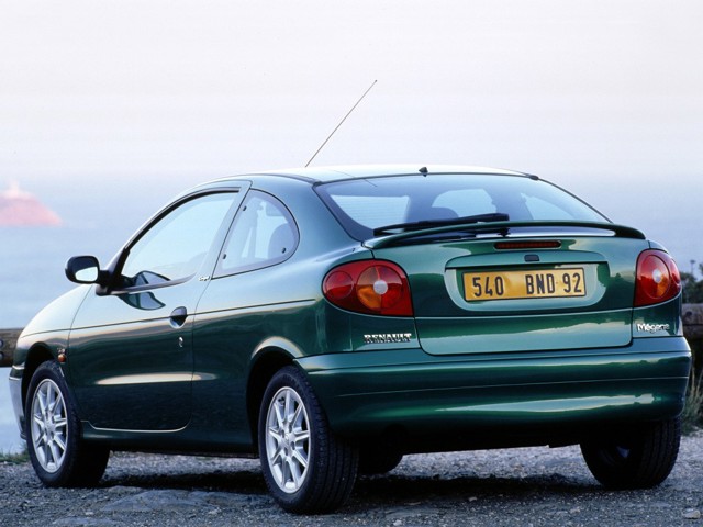 Renault Megane Coupe Foto 5