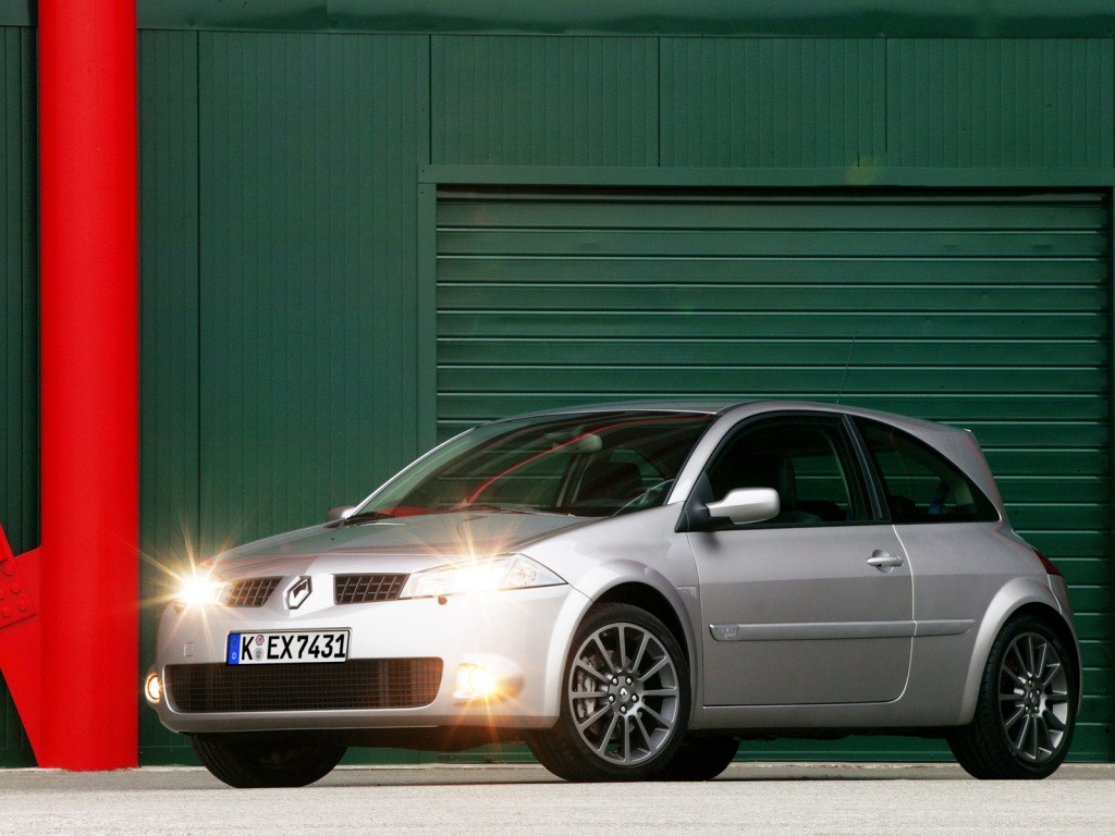 Renault Megane Coupe photo 25