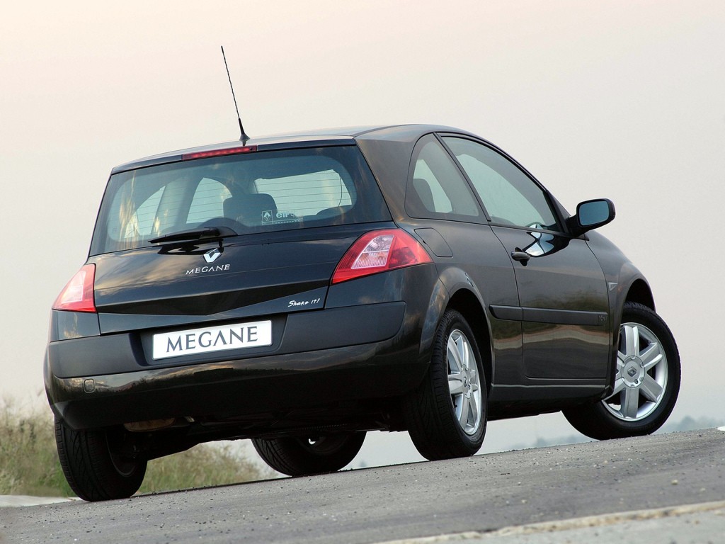 Renault Megane Coupe photo 28